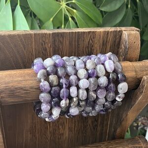 Amethyst tumble bracelet